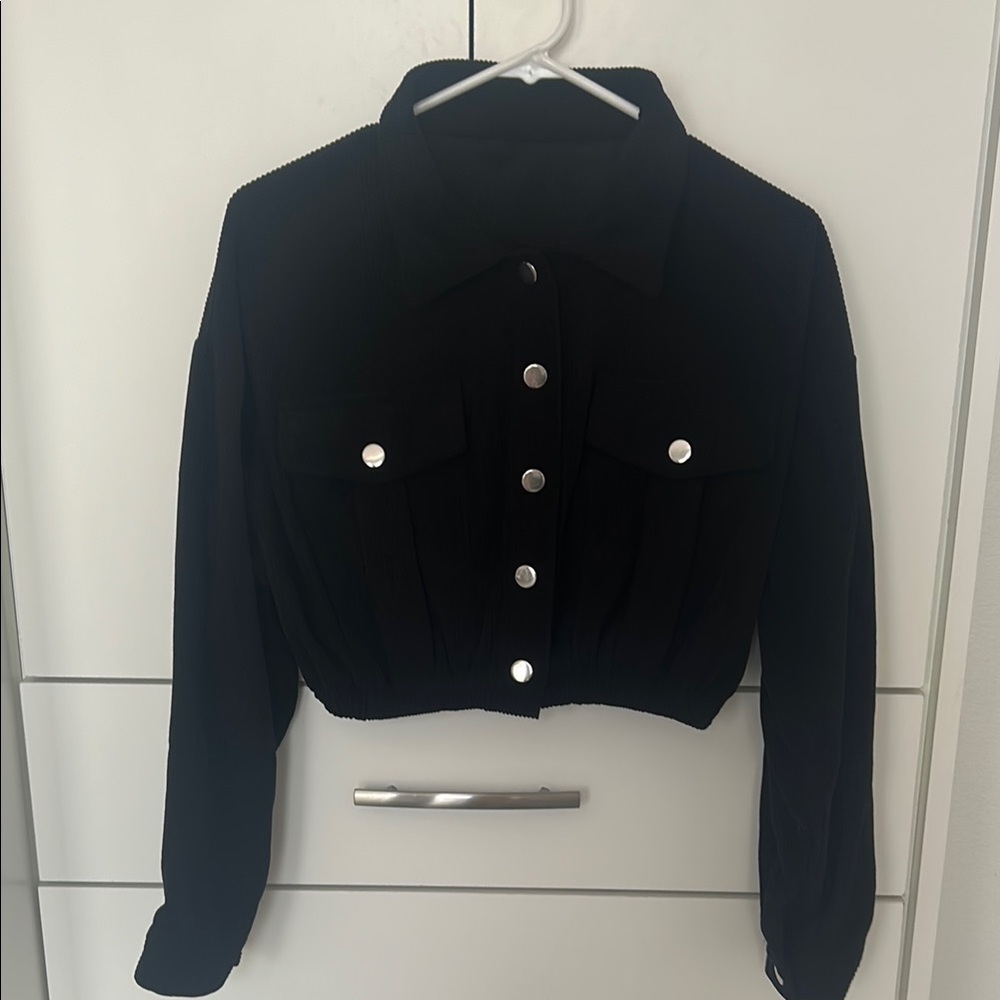 Black Button-Up corduroy Cropped Jacket